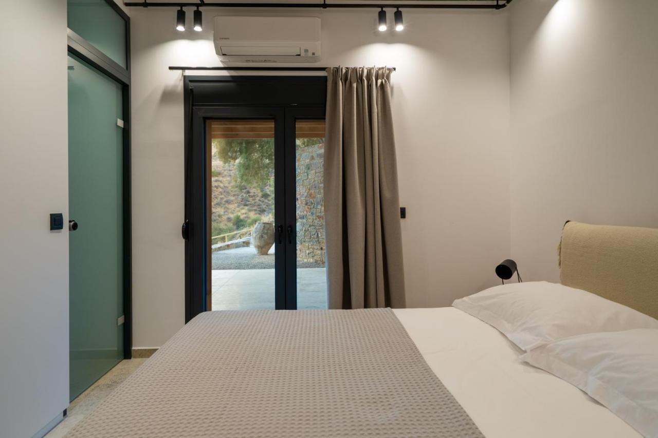 Celine Private Residences Лентас Екстер'єр фото