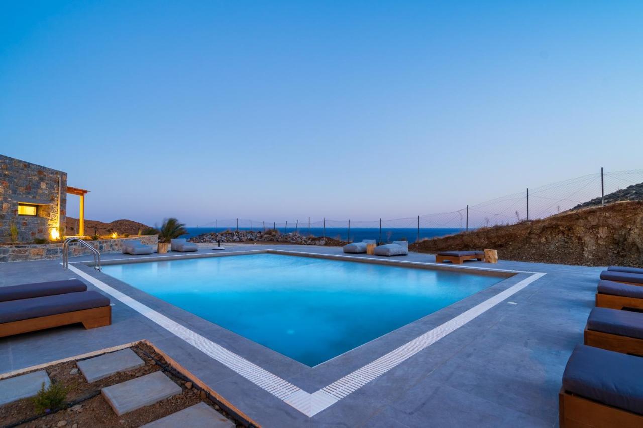 Celine Private Residences Лентас Екстер'єр фото